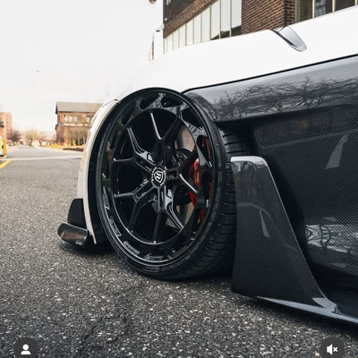 V2 Side Skirts Dry Carbon – Bumper
