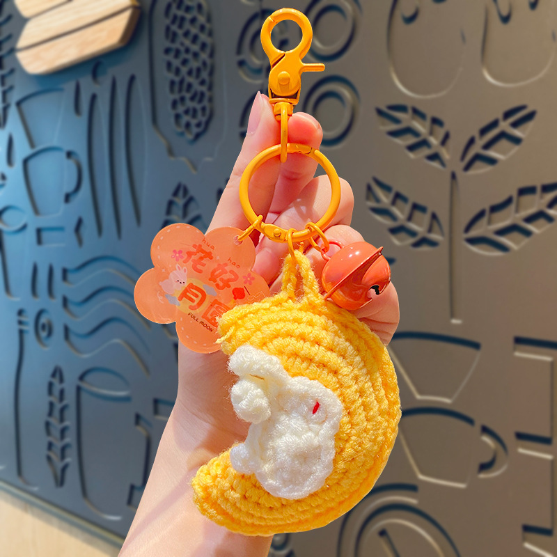 中秋の手作りのニットの毛糸の月のウサギのキーホルダーはかわいいかばんを掛けてカップルの小さい贈り物の卸売りを飾ります。|undefined