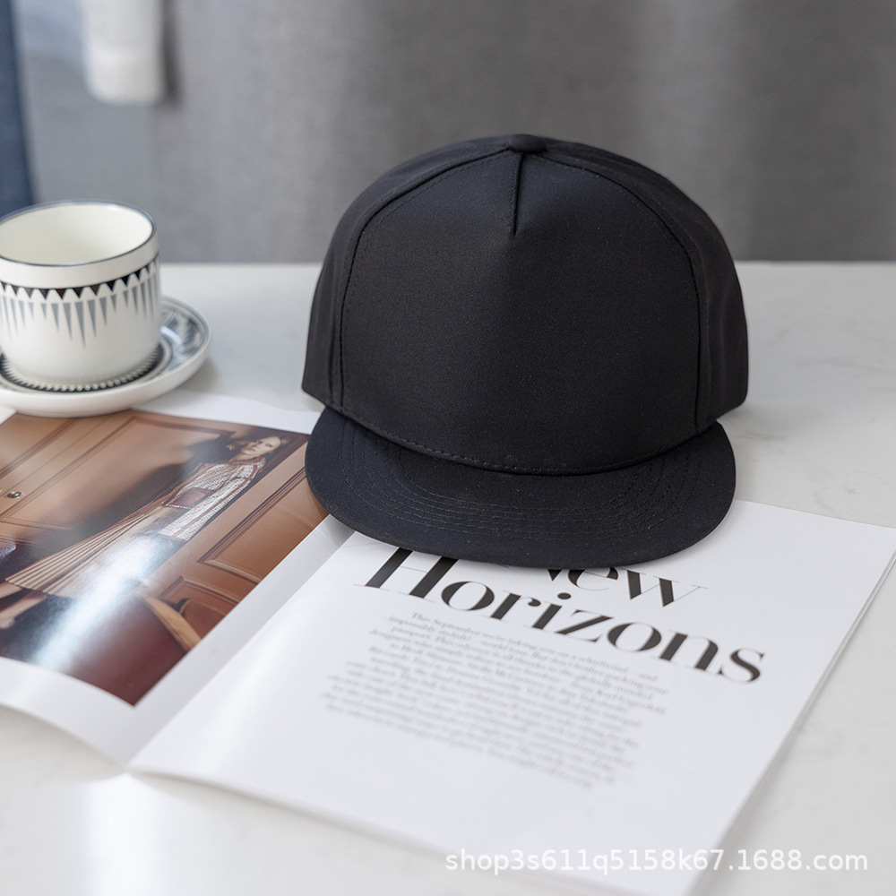 2024 nueva gorra bordada de anime de pato de dibujos animados, gorra de conductor de camión, gorra de béisbol de malla extraña de boca grande