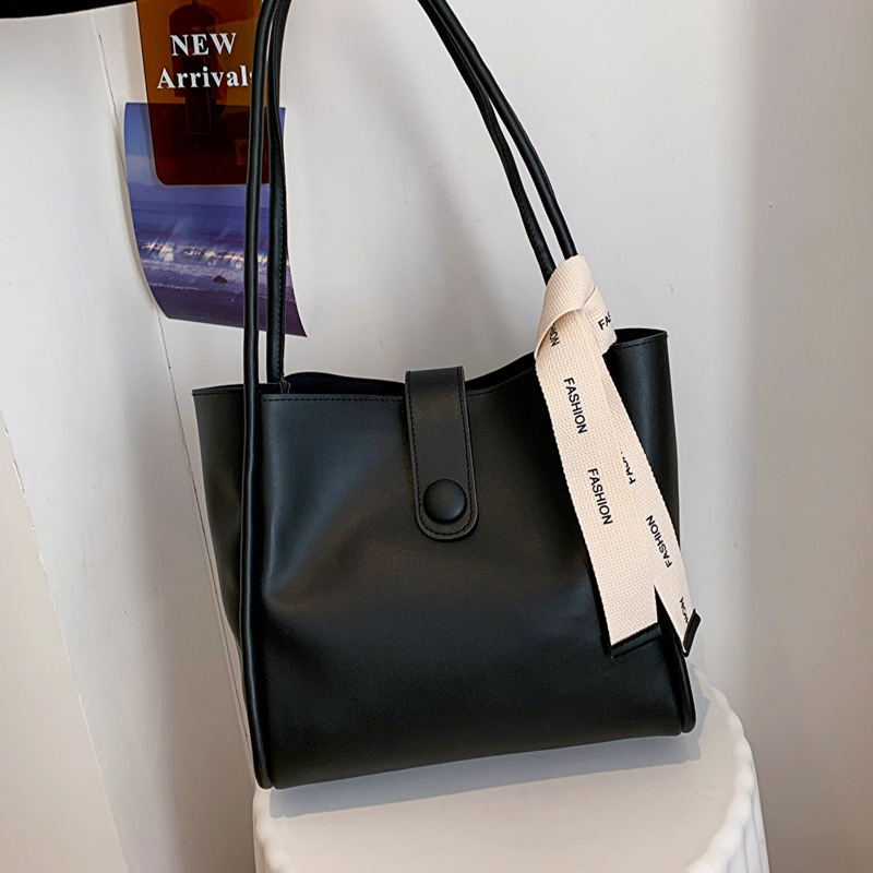 Bolsas de gran capacidad de otoño y invierno en línea, bolsas de hombro retro para mujeres 2022, nuevas moda moda, bolsas de viaje casuales