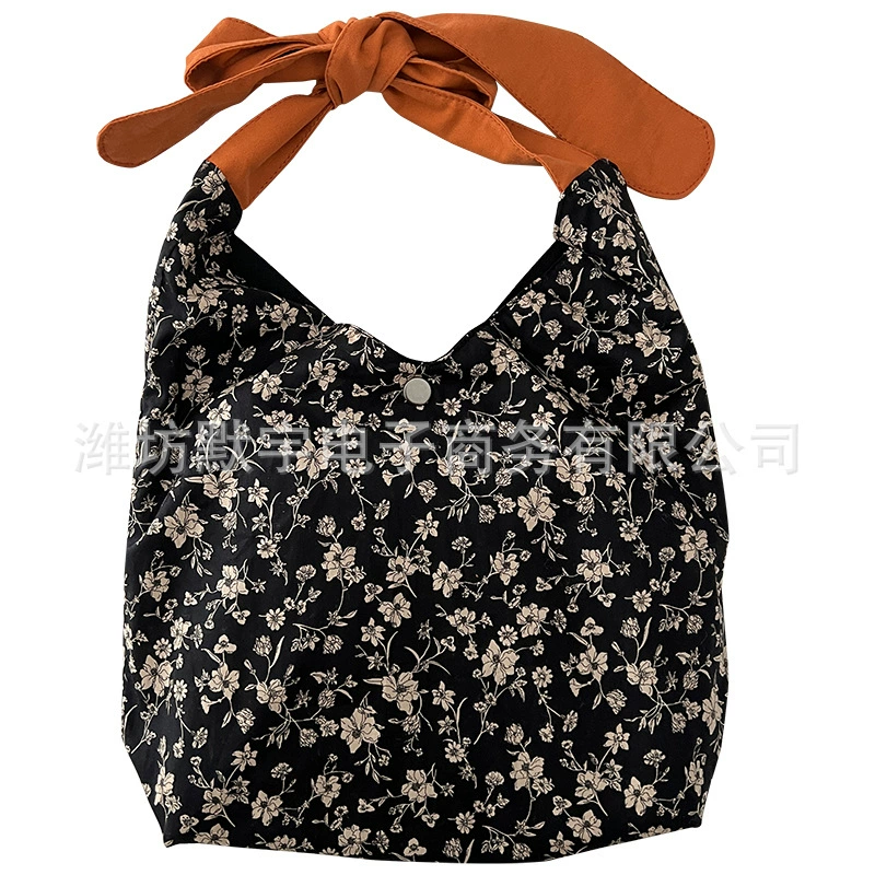 布凡良品 Small design cute black one-shoulder bag for traveling with bow