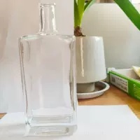 Бутылка для вина пустая бутылка белого вина прозрачная кристаллическая белая бутылка для собственного производства фруктового вина стеклянная бутылка 500 ml750 ml Прямые продажи с завода