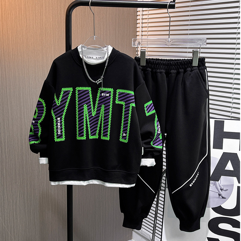 Popular 2024 niños primavera nuevo casual suéter de los niños de dos piezas estilo coreano estilo occidental medio y grande traje de los muchachos