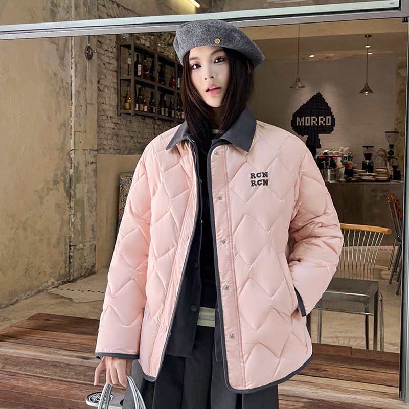 棉服外套女秋冬新款宽松撞色拼接翻领韩版新款菱格纹棉袄小熊棉衣