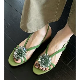 女式运动单鞋;厚底拖鞋;女式休闲单鞋