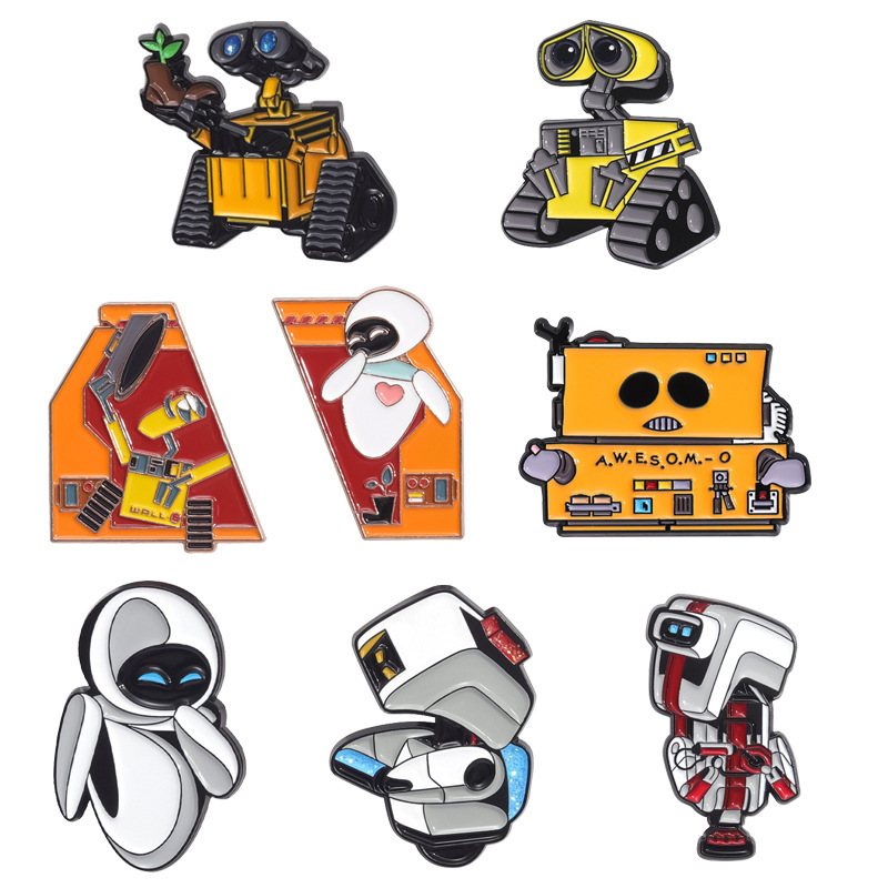 Interesting film and television peripheral robot suit series metal brooch personality funny alien alloy badge