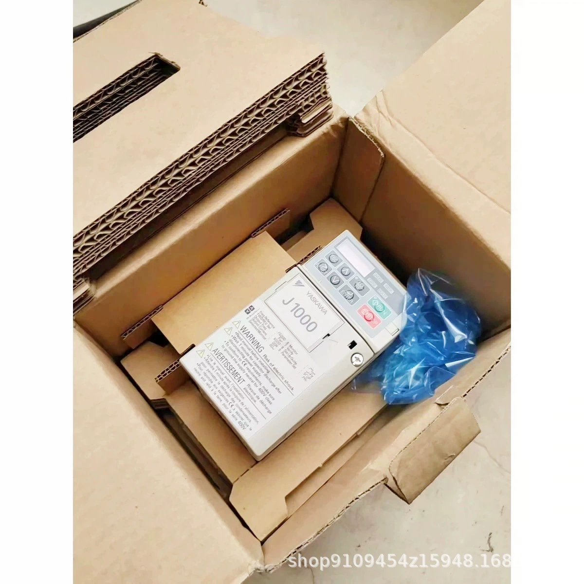 Yakawa CIMR-JT2A0001BAA спот новый оригинальный подлинный