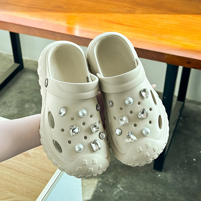 Γυναικεία παπούτσια Crocs 2024 καλοκαίρι, νέα, αντιολισθητικά, Baotou drag diamond, εξωτερική ένδυση, casual, παντόφλες EVA για την παραλία, με χοντρή σόλα και αντιολισθητική σόλα_voghion.com