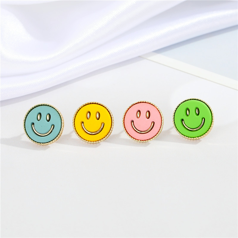 Shuo Europe And America Cross Border New Accessories Personalized Fashion Smiley Stud Earrings Creative Simple Temperament Eardrops Earrings For Women display picture 1