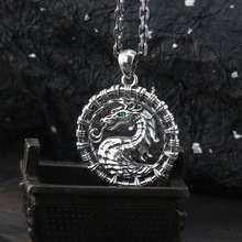 s925纯银航海时代欧美神龙摆尾绿眸圆牌吊坠潮流小众百搭diy配饰