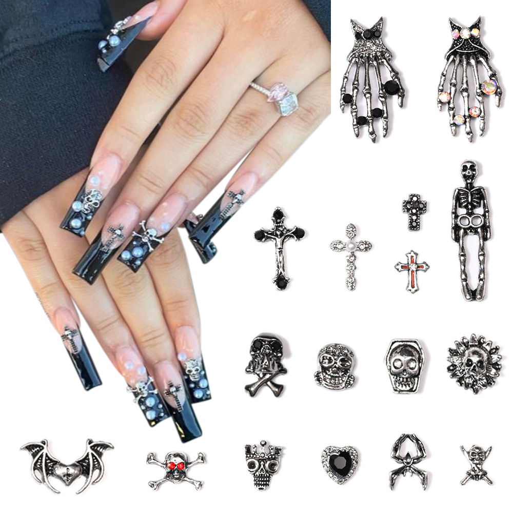 Popular Retro Punk Style Alloy Nail Art Jewelry Skull Dark Metal Stereo DIY Nail Art Jewelry Accessories