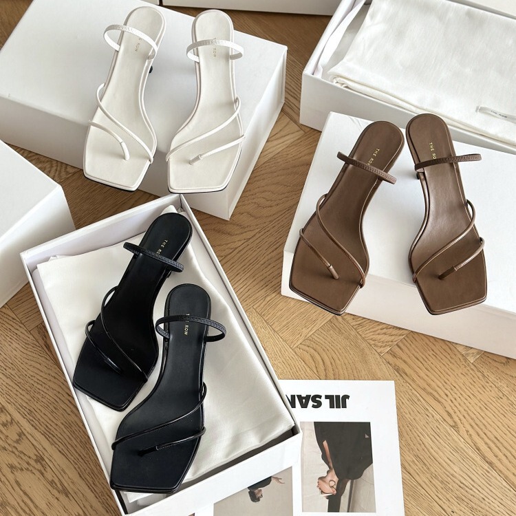 23 New Summer Styles The* French Retro Thin Strap High-Heeled Sandals Sexy Kitten Heel Thong Outer Slippers