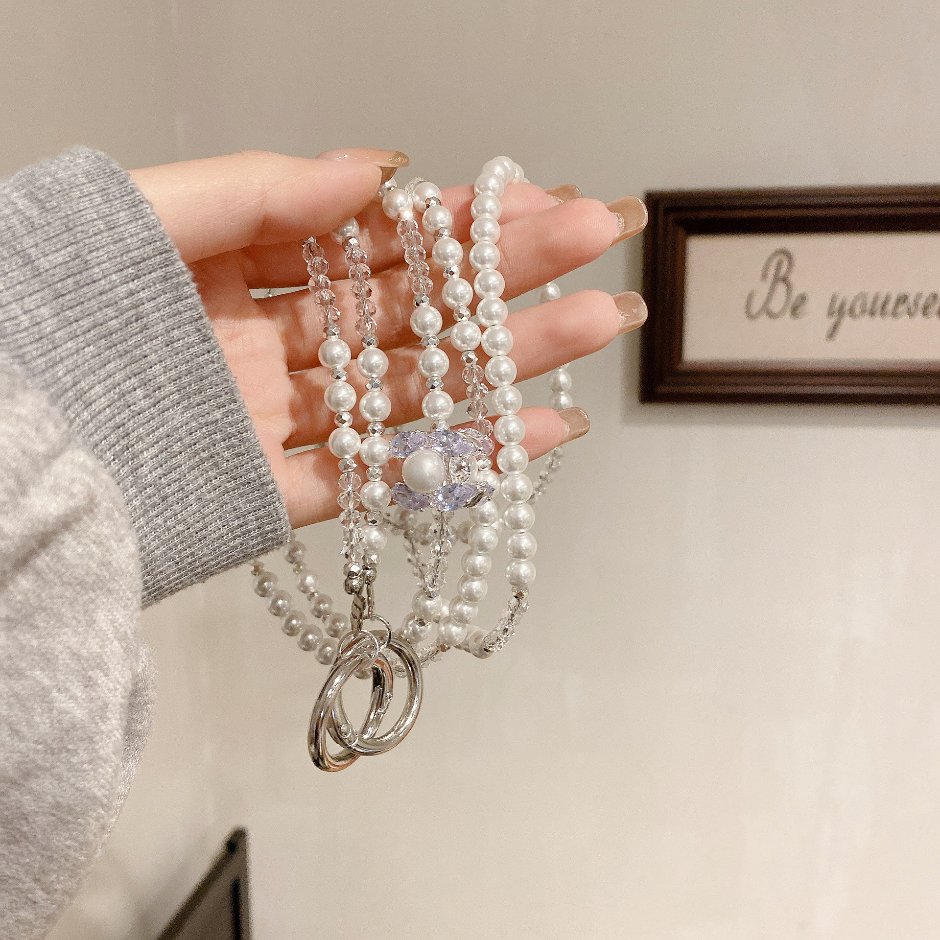 Boutique hecho a mano de alta gama teléfono móvil cadena colgante mujer concha pulsera de cristal cadena larga cadena de piedra cordón de teléfono móvil de moda mensajero largo