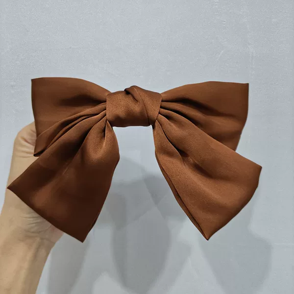 Bronze hairpin