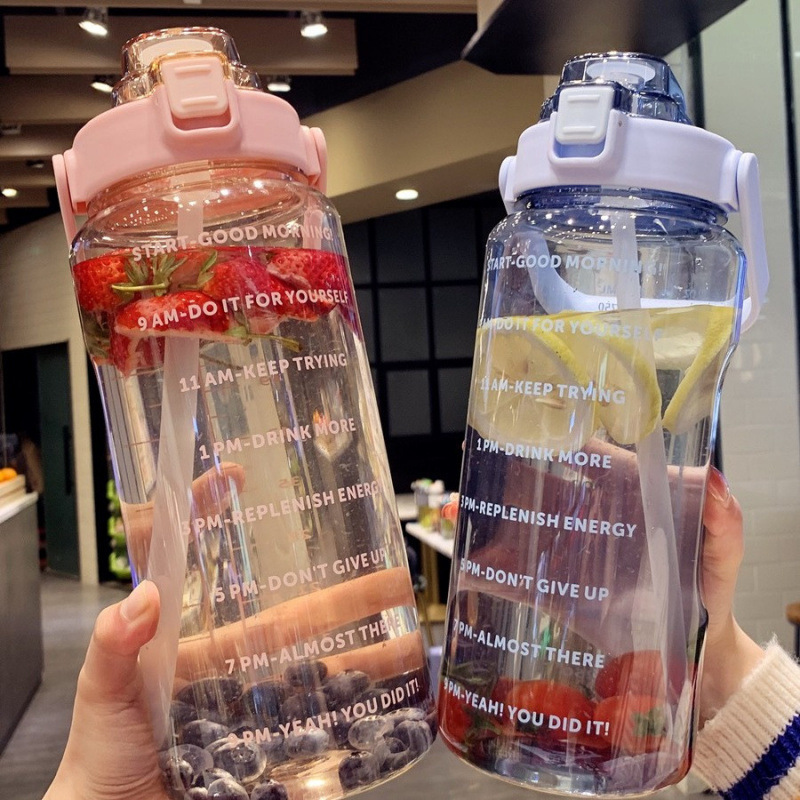 2025 Large Capacity Water Cup with Straw Time Scale 2000ml Sports Popular Summer Water Bottle