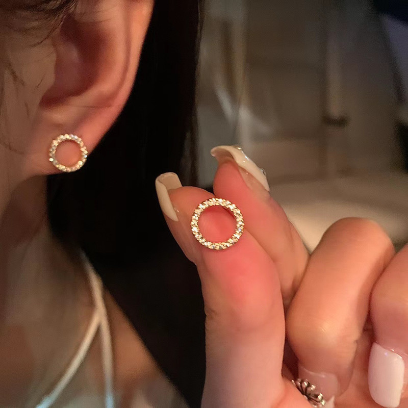 @Special Offer@ Korean Simple and Exquisite Small Circle Earrings, Niche Fashion Versatile Design Earrings @Special Offer@ Korean Simple and Exquisite Small Circle Earrings, Niche Fashion Versatile Design Earrings