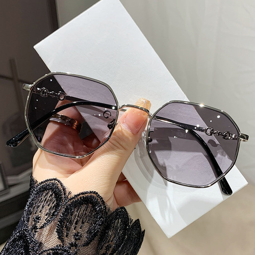 New color-changing anti-blue light glasses, student myopia glasses, men's and women's glasses frames, plain frame, face-showing small myopia finished glasses