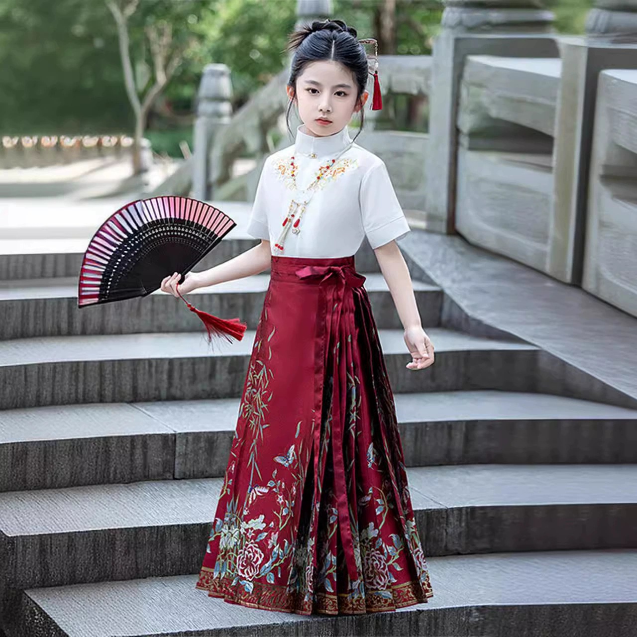 Продвинутая принцесса девушка с конским лицом юбка из старинного стиля