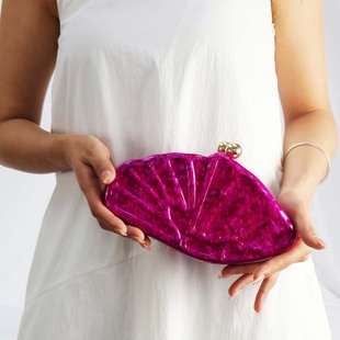 Cross-Border Foreign Trade Ladies European and American New Cross-Body Bag Shell Fan-Shaped Acrylic Bag Fashion Wedding Dinner Clutch Bag