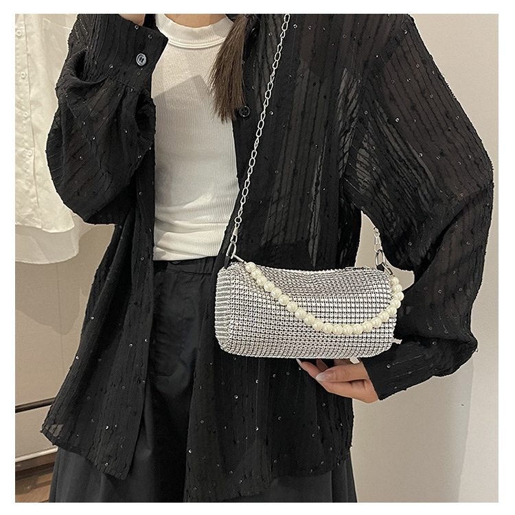 Borsa a tracolla Boston a mano con catena occidentale alla moda, nuova primavera/estate, con diamante lucido e perla sotto le ascelle_voghion.com