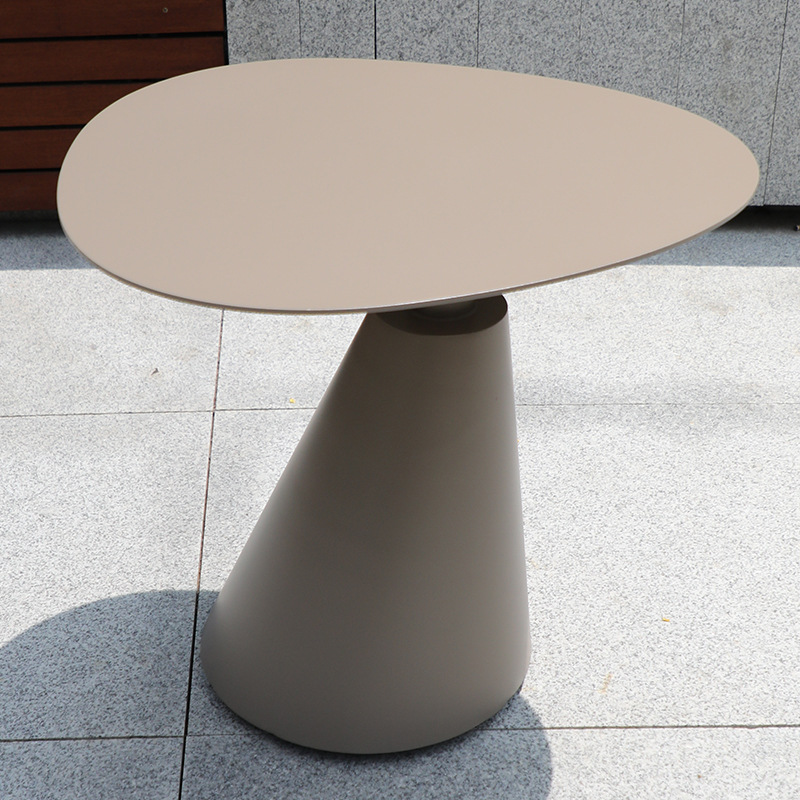 Sofá al aire libre Patio Terraza Jardín Ocio Asiento individual al aire libre Combinación Departamento de ventas Sala de muestras Sofá de ratán