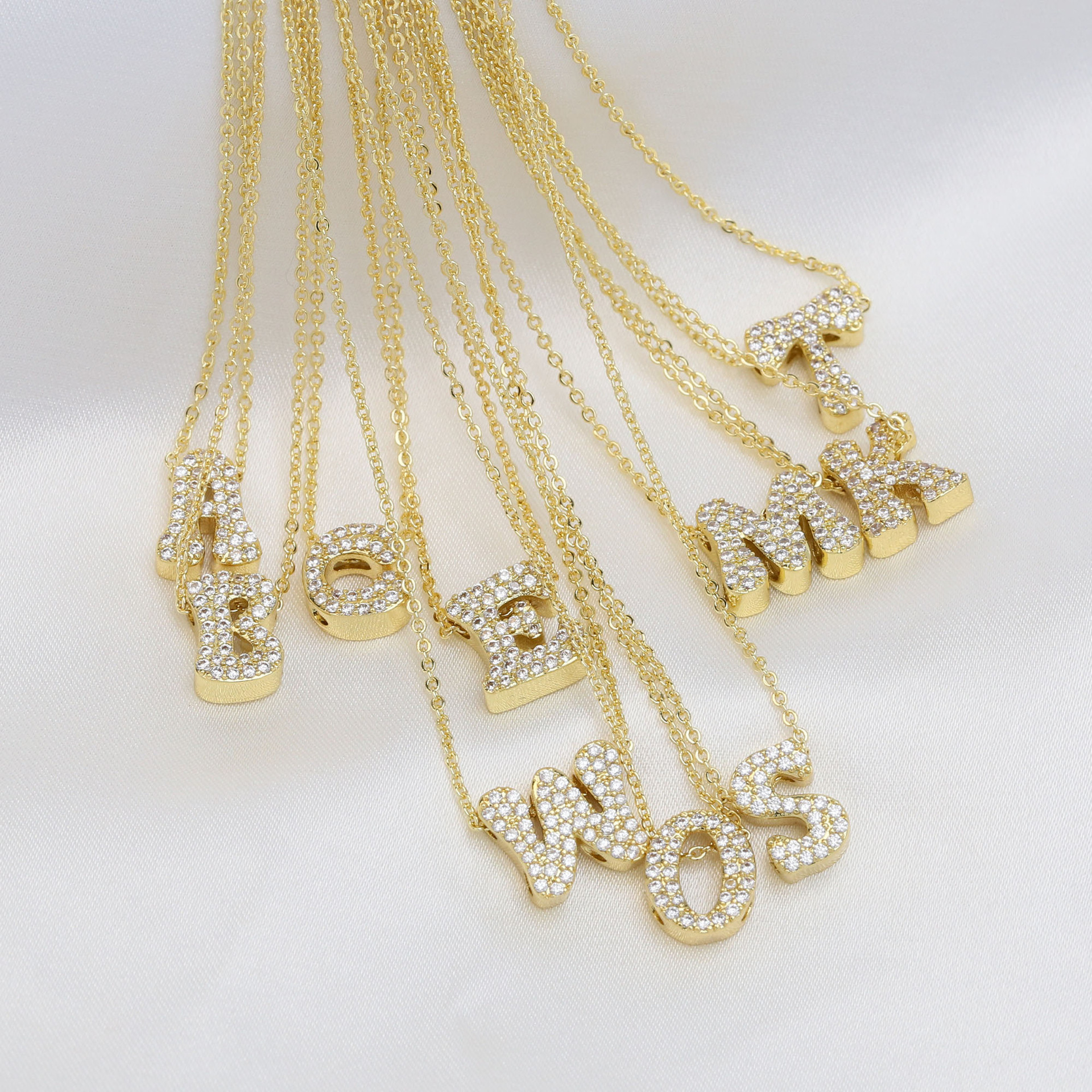 Copper Brass Simple Style Letter Pendant Necklace display picture 4