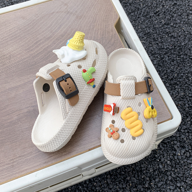 Zapatillas Birkenstock para niños lindos de moda, transpirables, suela blanda, suela gruesa, zapatos con agujeros, zapatos para niños de verano, sandalias y zapatillas, todo fósforo