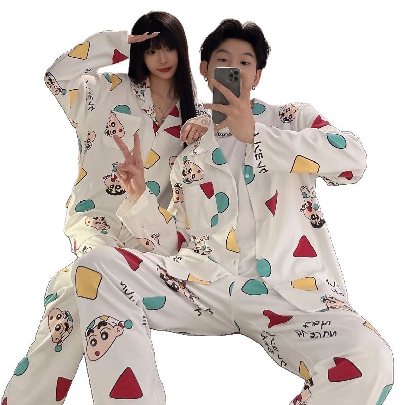 Lápices japoneses pequeños nuevos pijamas de pareja primavera y otoño mujeres de manga larga seda seda para hombres ropa de casa de seda real set de verano