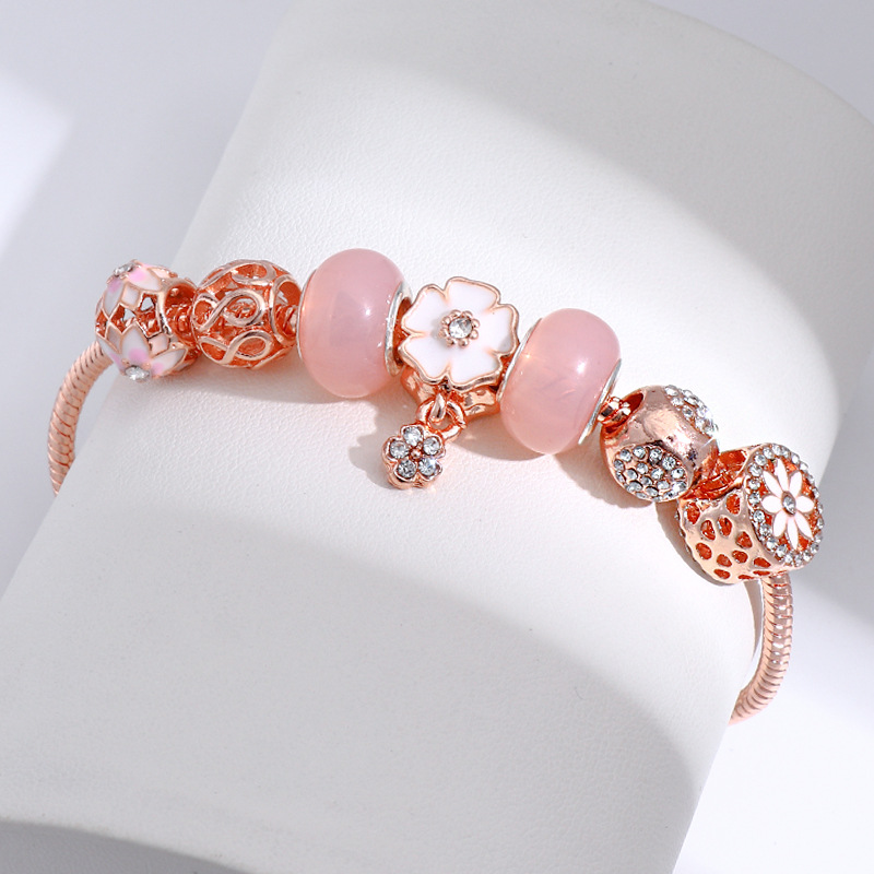 creative design golden copper universal bracelet with zircon
