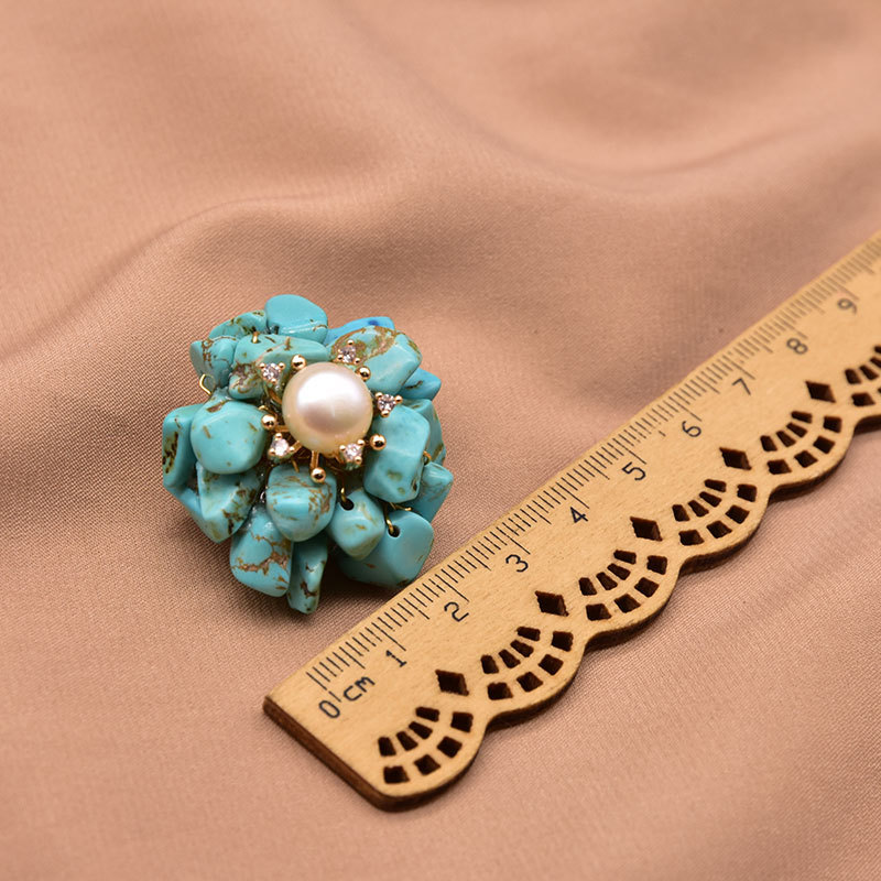 Natural perla broche imitación turquesa vintage ramillete creativo hecho a mano de alta gama pin temperamento joyería regalo al por mayor