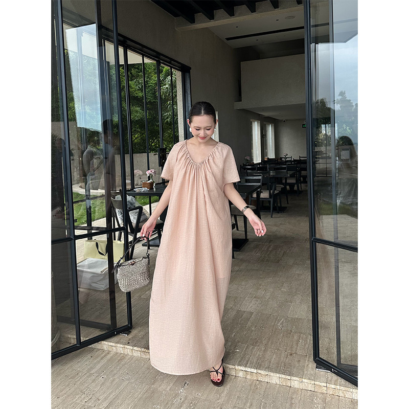 Wanwei Resort Style Two-Piece Long Dress for Women 2026 Summer New Style V-Neck Pleated Lyocell Dress M0158