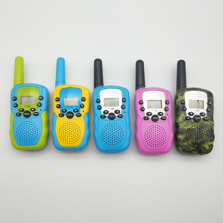 跨境热卖儿童对讲机玩具对讲机户外远程3KM通话亲子互动玩具礼品4.jpg