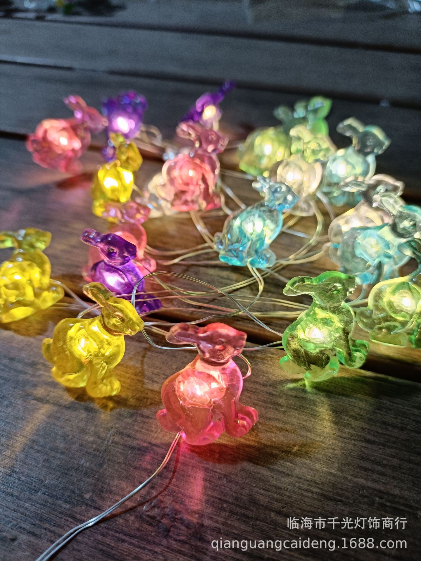 LED lámpara de modelado de alambre de cobre de Pascua Zanahoria Conejo pollo Lámpara Luminosa cadena Lámpara decorativa lámpara de alambre de cobre cadena lámpara de color