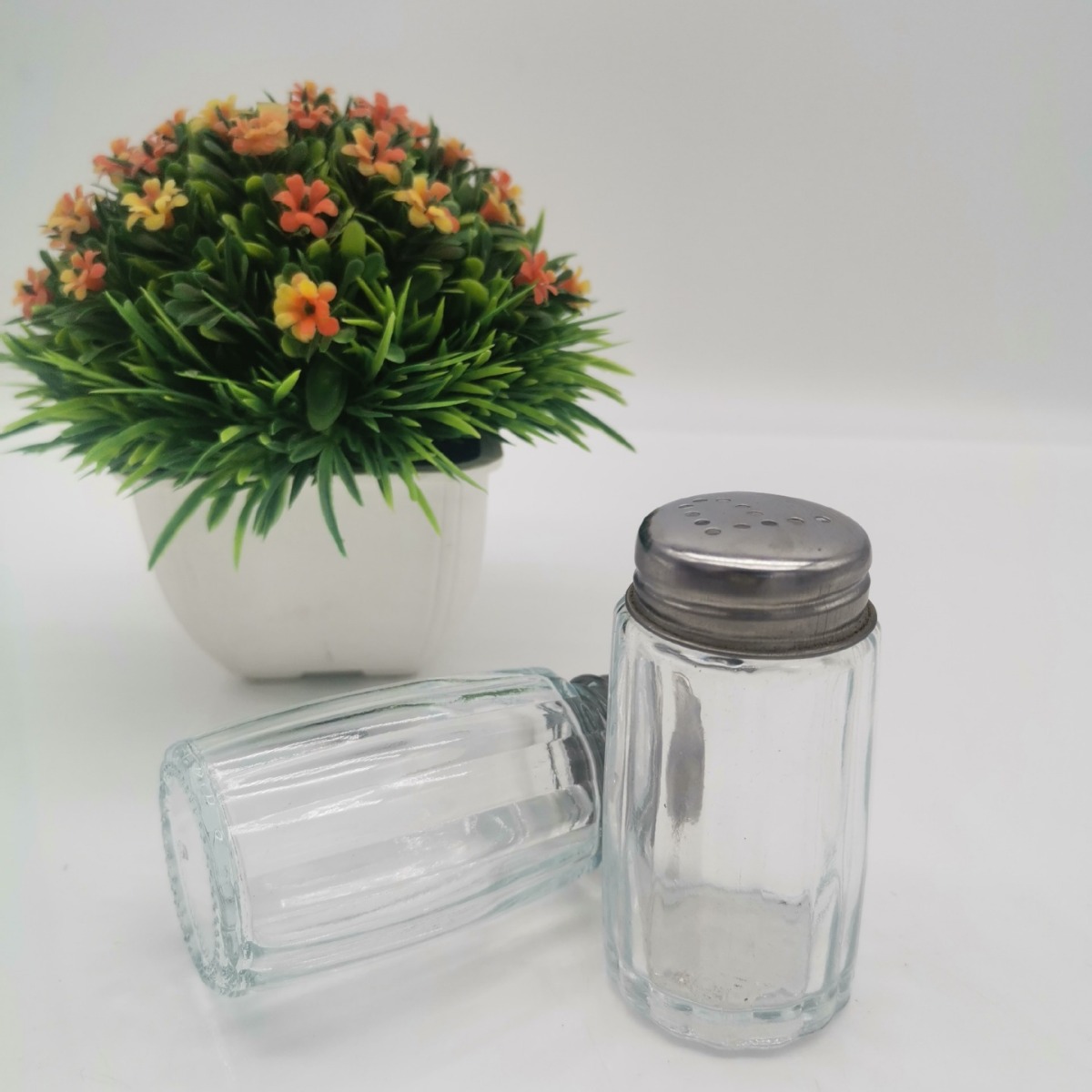 玻璃花纹灯泡多孔胡椒粉烧烤孜然粉密封瓶多规格调料瓶分装瓶现货