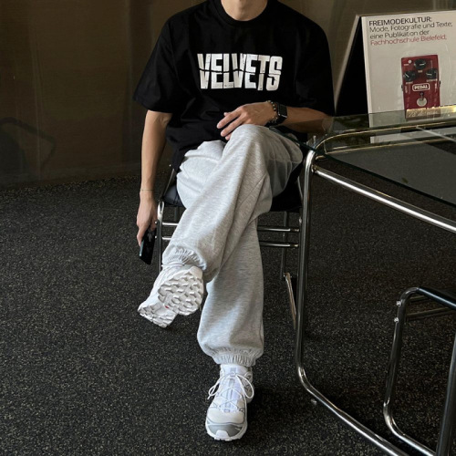 MYQ Street-Rated Round-Neck Short-Sleeve Top for Men - Summer Loose Fit T-Shirt with Korean Style Letter Print