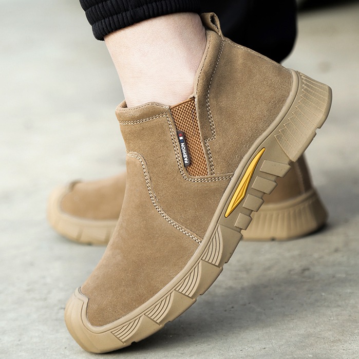 Safety work shoes for men, anti-puncture and anti-impact, all-season reversible leather, anti-heat, anti-sparks, non-slip, wear-resistant.