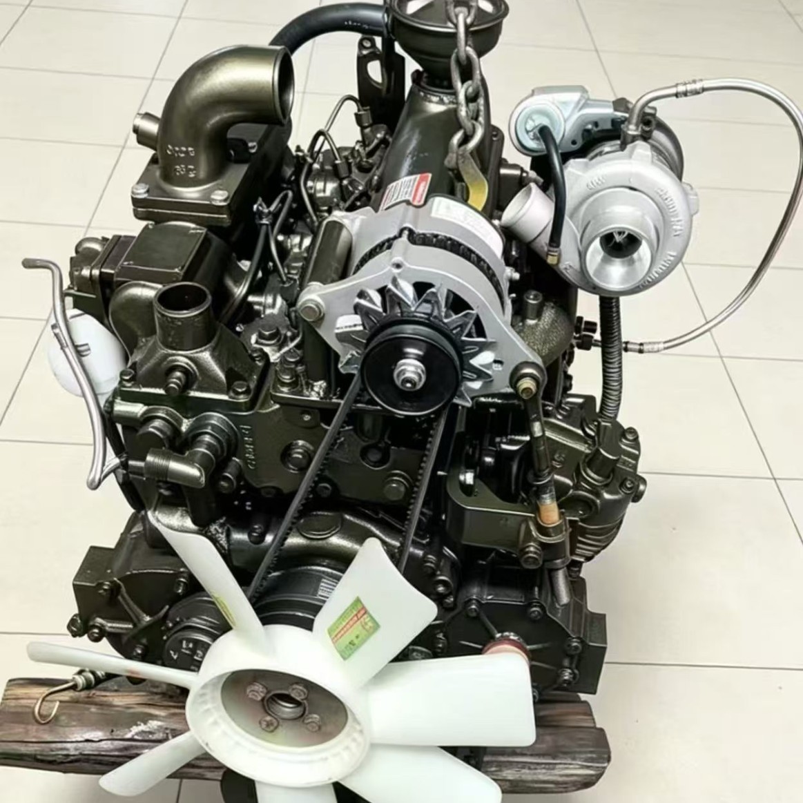 Refurbished Yuchai 4108 and 4110 engines for the Dajin Tengshi dump truck, available in 160, 140, 130, and 180 horsepower versions