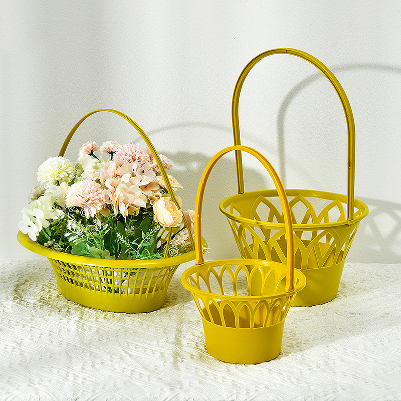 メーカーは清明節のプラスチックの花かごを提供しています。清明節はプラスチックの手提げかごを祭ります。|undefined