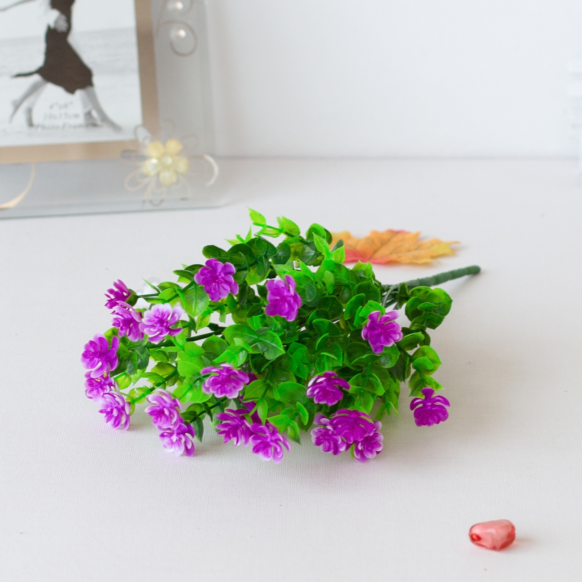 Amazonas eucalipto camelia simulación gypsophila flor artificial Qizha decoración de manojo de camelia eucalipto