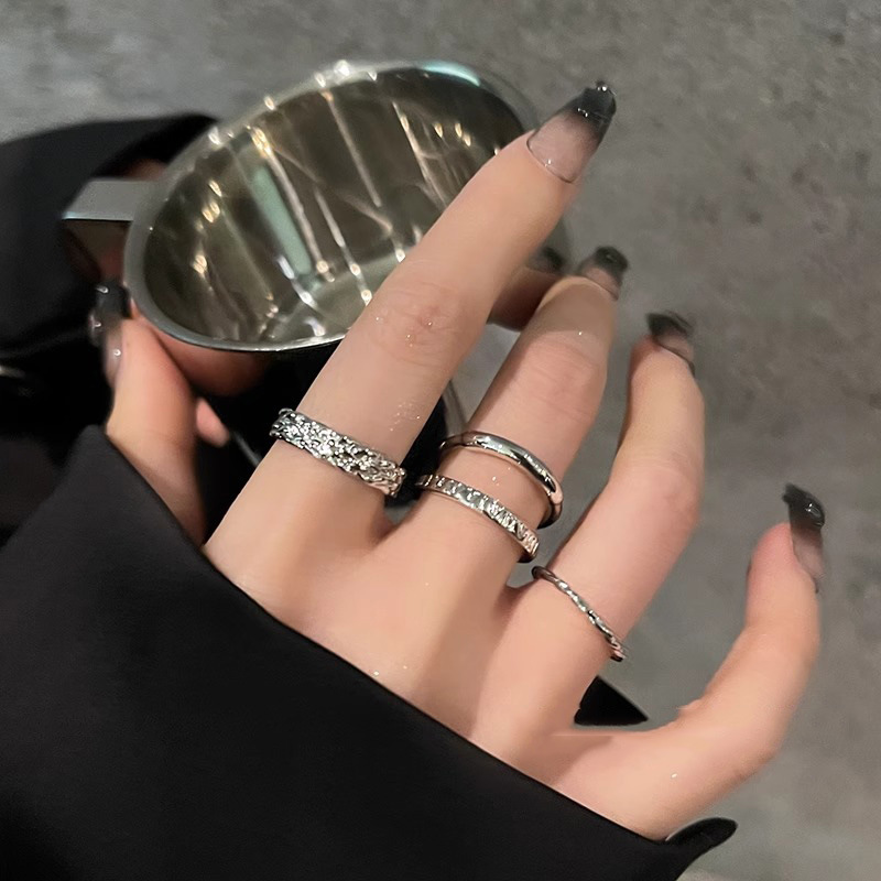 Minimalist Stackable Ring Set With Cubic Zirconia For Women_voghion.com