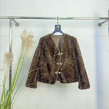 秋冬新款水貂皮草女外套短款气质显瘦月牙貂拼貂皮草年轻KLF24063