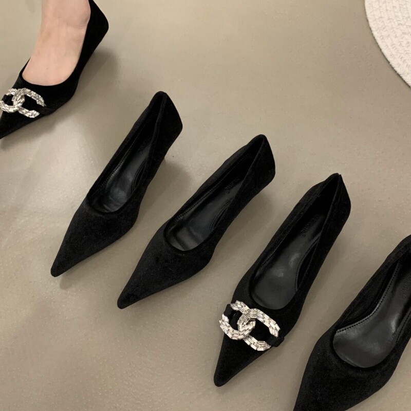 Matte Suede High-Heeled Shoes for Women, Black Professional Low-Heeled Shoes, 2025 Spring/Summer Niche Pointed-Toe Shallow Mouth Elegant Work Shoes