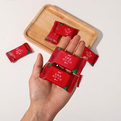 Compressed towel pure cotton travel size thickened small square towel portable candy cleansing towel compressed disposable face towel