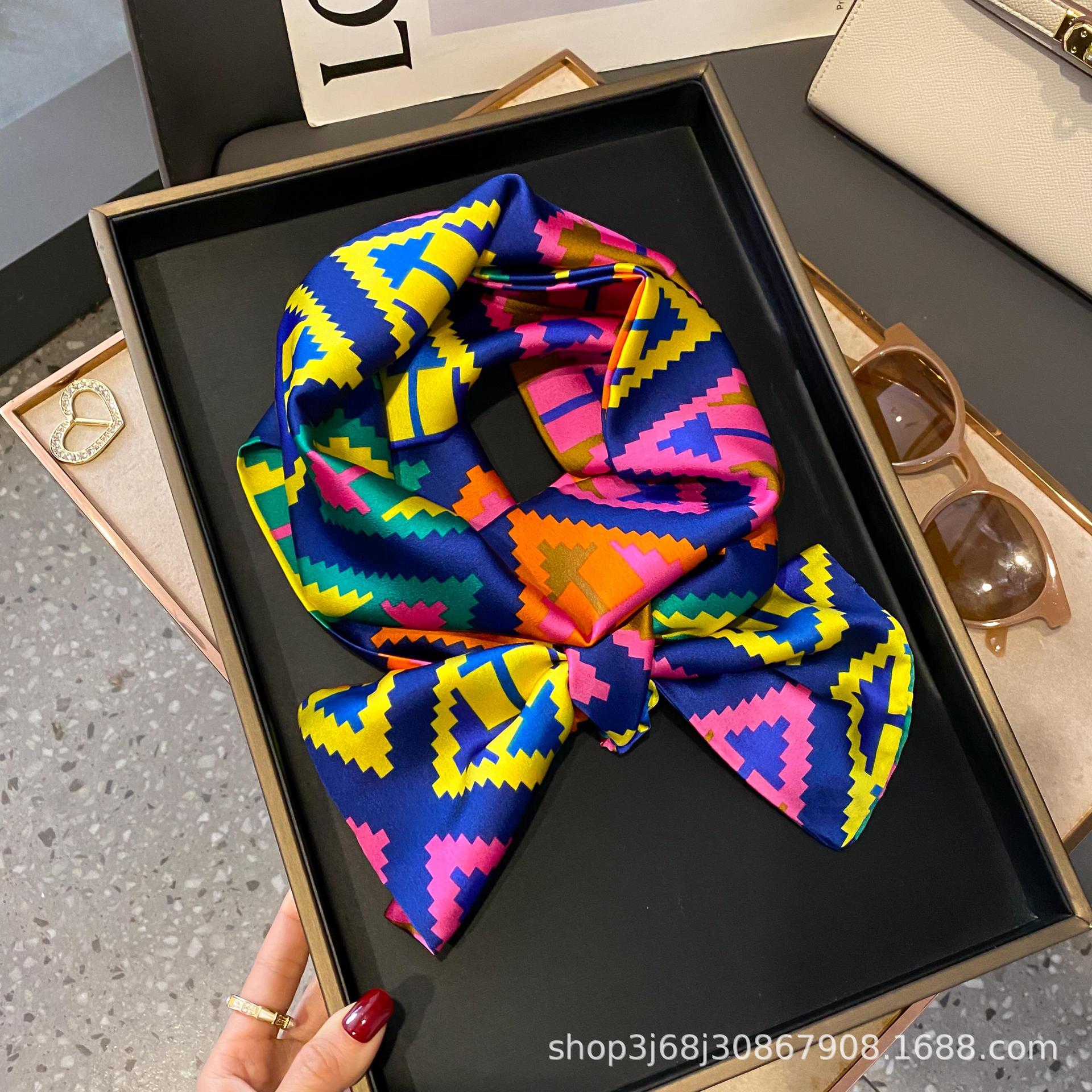 Nuevo bufandas de seda de impresión delgada y larga para mujeres nuevas bandas de moda de decoración profesional bufandas