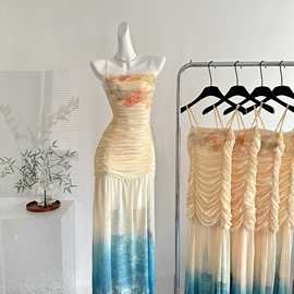 弥山花语原创手工钉花渐变印花褶皱显瘦弹力吊带连衣裙子