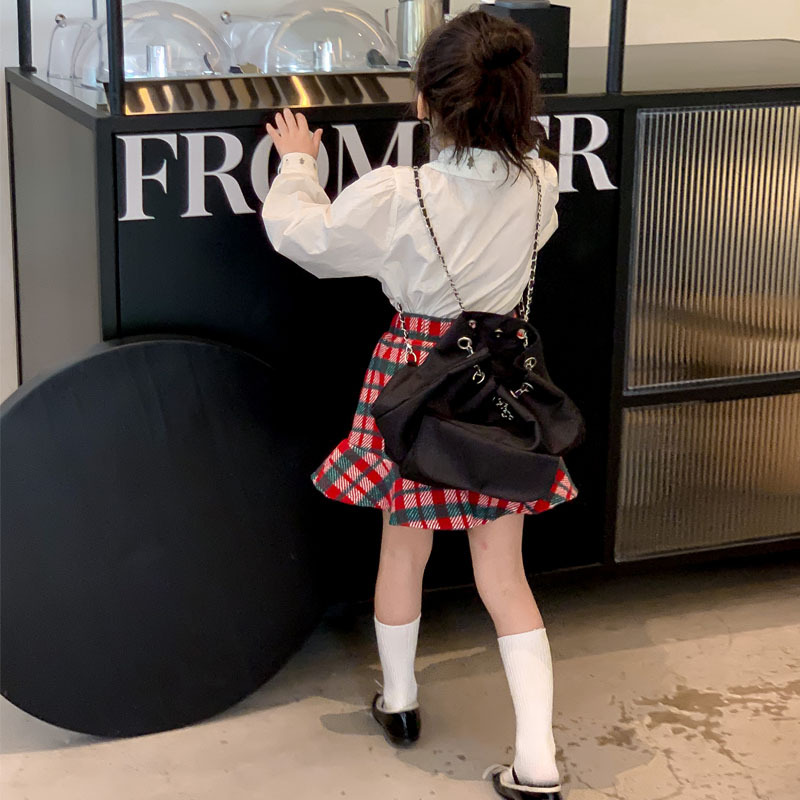 Camisa para niños Ropa para niños de estilo coreano 2024 primavera nueva camisa bordada para niñas camisa de muñeca estilo universitario para niñas de bebés medianos y grandes para niños