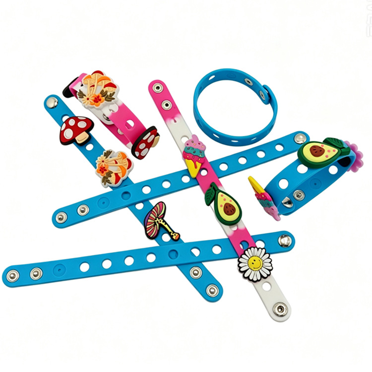 Pulsera de Silicona Desmontable con Muñeco de Dibujos Animados
