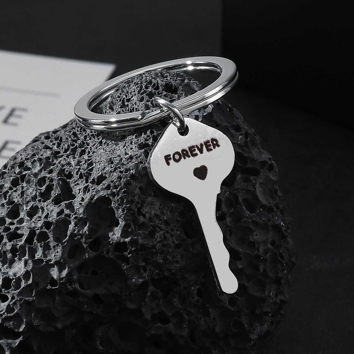 Regalos de San Valentín transfronterizos llaves de corazón You Hold The Heart Key Couple Keychain de acero inoxidable