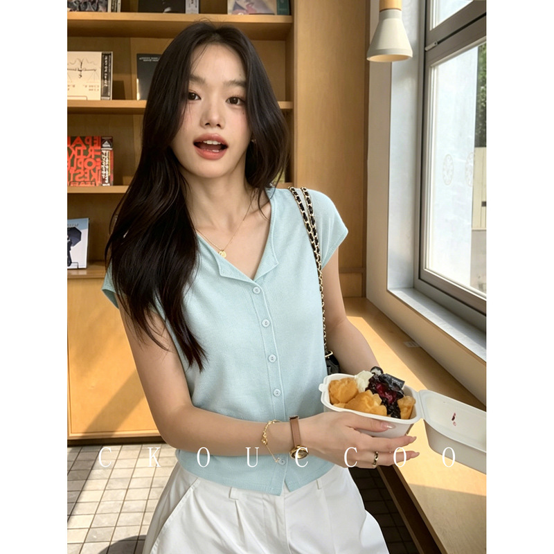 Rongtai Atmospheric Wool-Blend Knit Short-Sleeve Women's Flutter Sleeve V-Neck Single-Breasted Casual Fashion Summer Top Rongtai Atmospheric Wool-Blend Knit Short-Sleeve Women's Flutter Sleeve V-Neck Single-Breasted Casual Fashion Summer Top