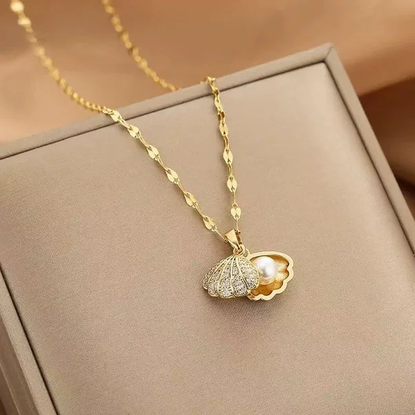 Women's All-match Shell Pearl Zircon Korean Style Diamond-encrusted Fashion Japanese-Korean Style Fashionable Elegant Titanium Steel Collarbone Pendant